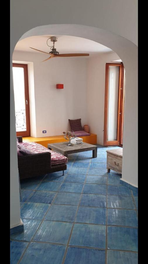 Le Suite Guarinelli B&B Gaeta Ngoại thất bức ảnh
