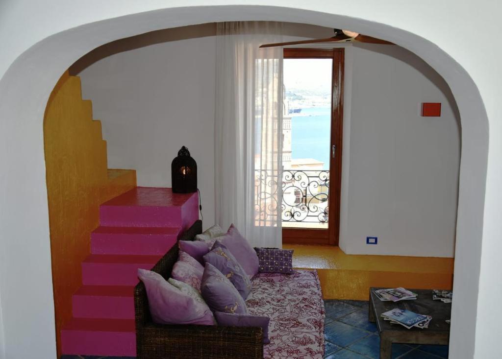 Le Suite Guarinelli B&B Gaeta Ngoại thất bức ảnh